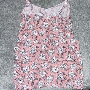🥶A pink dress with white roses. Possible rayon material..  No tags. L or XL